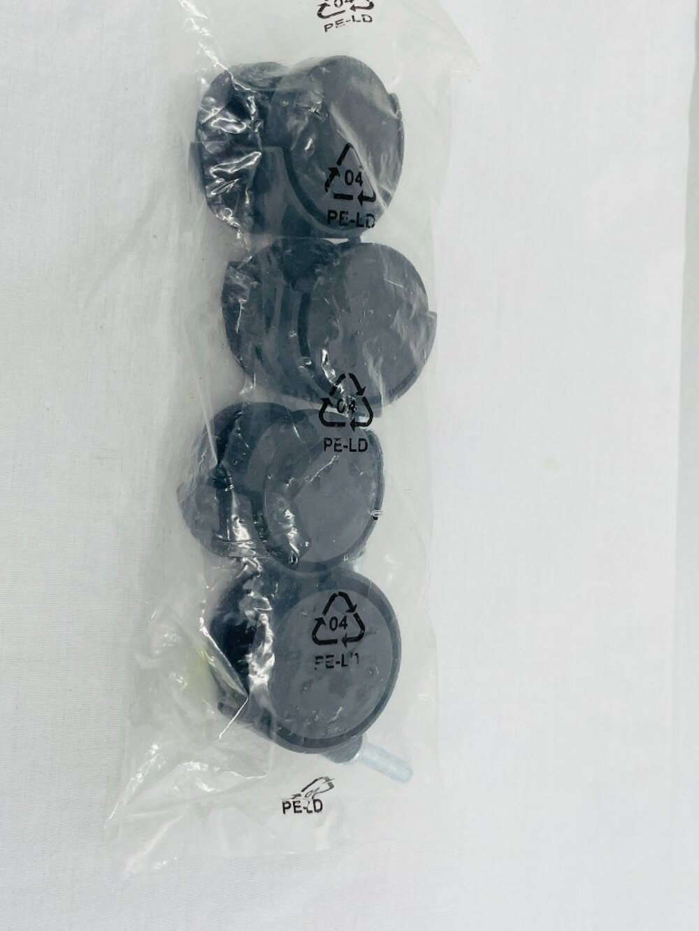 Set of 4 black casters/wheels for furniture